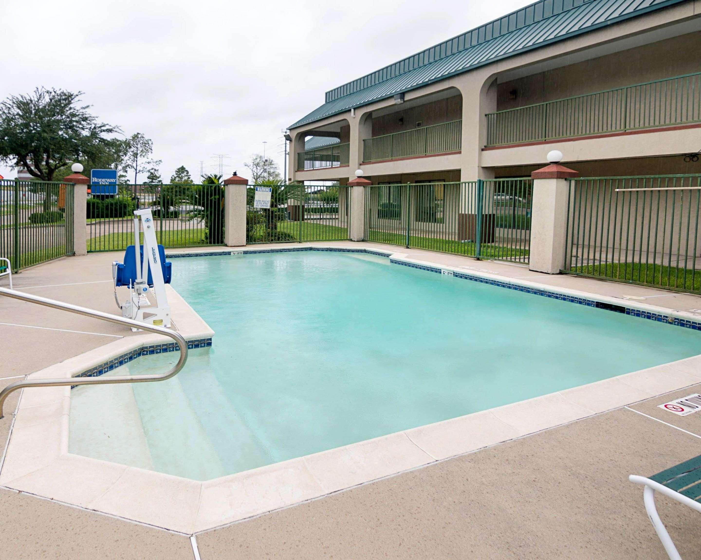 Rodeway Inn & Suites Hwy 290 Nw Houston Exteriér fotografie