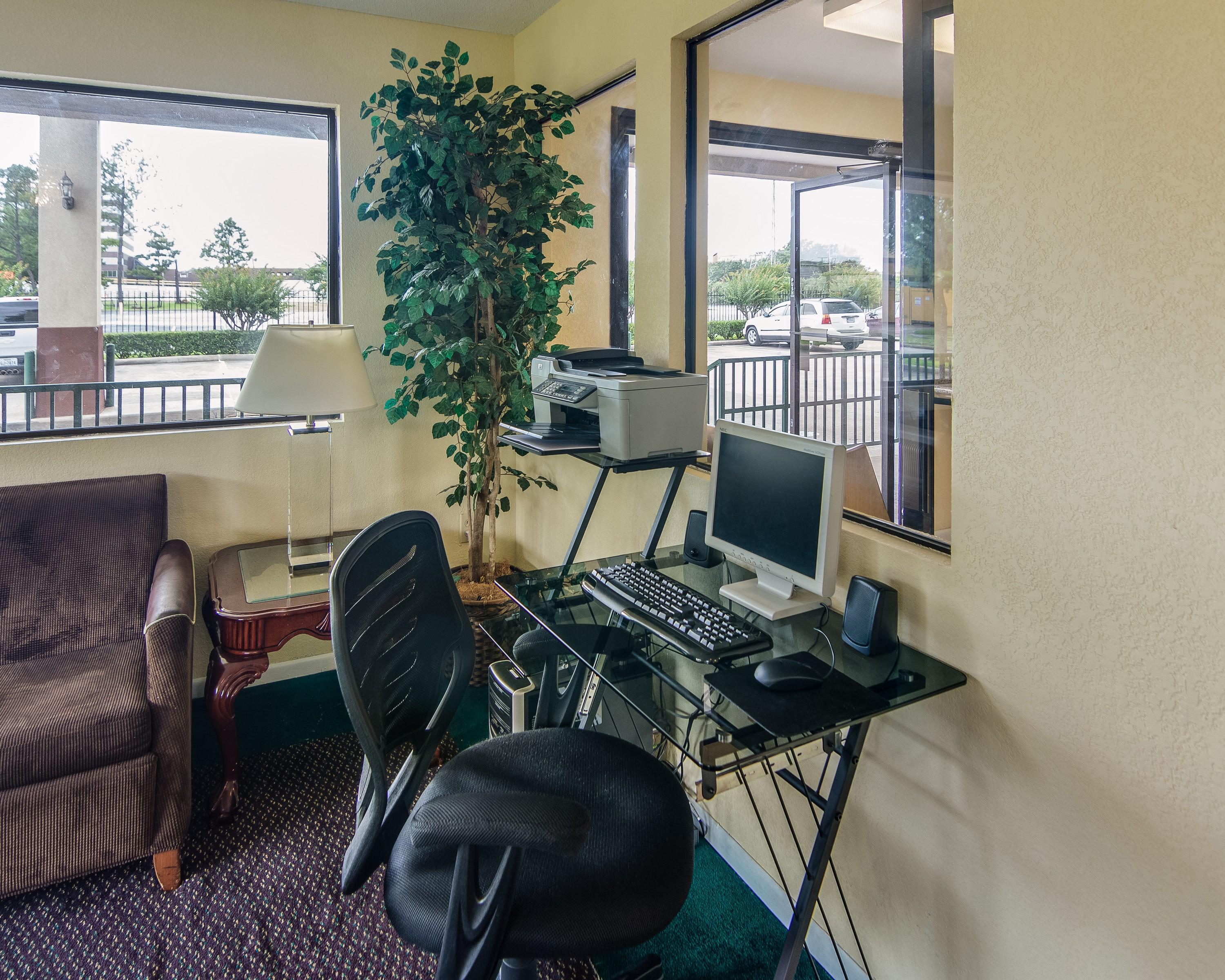 Rodeway Inn & Suites Hwy 290 Nw Houston Exteriér fotografie