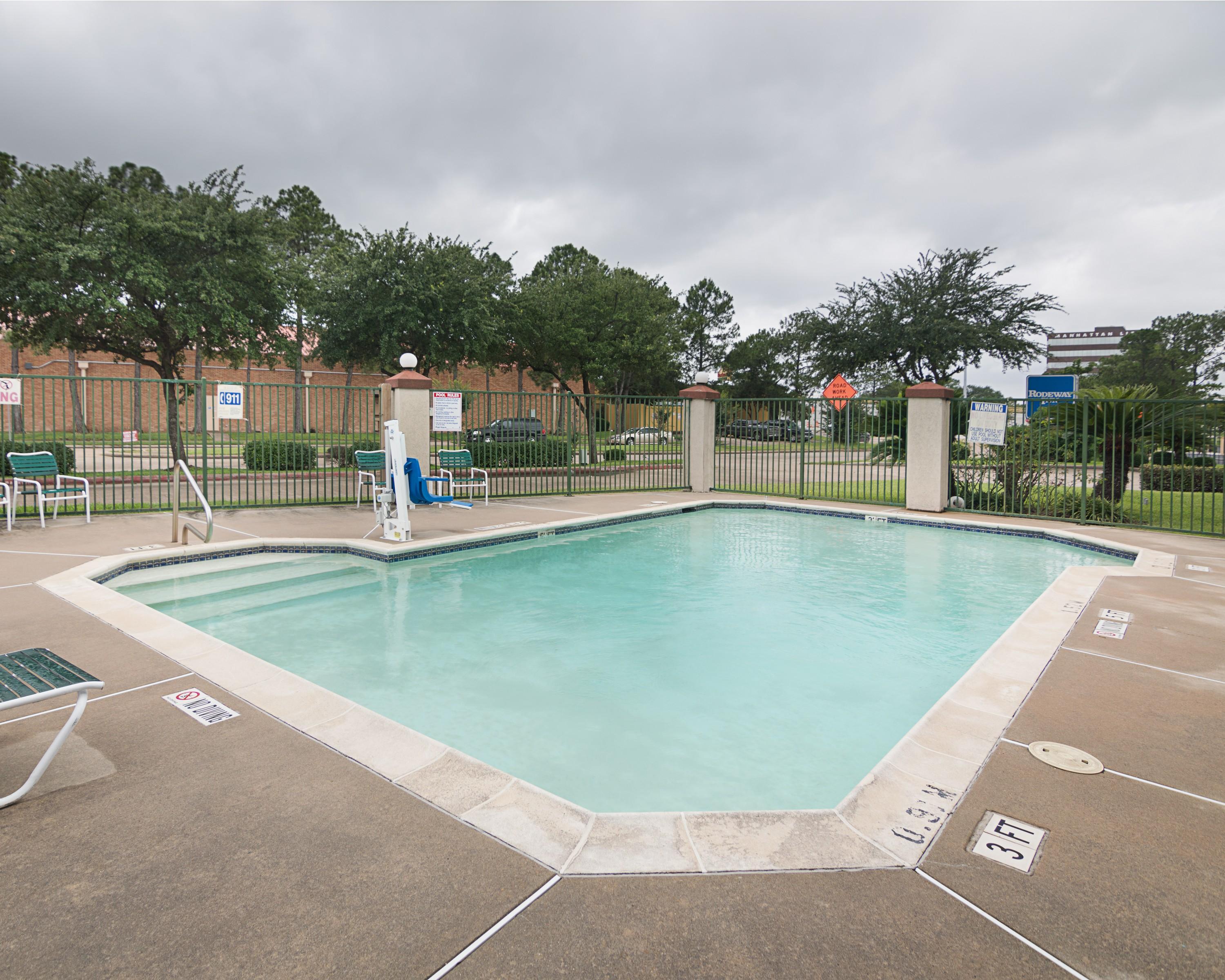 Rodeway Inn & Suites Hwy 290 Nw Houston Exteriér fotografie