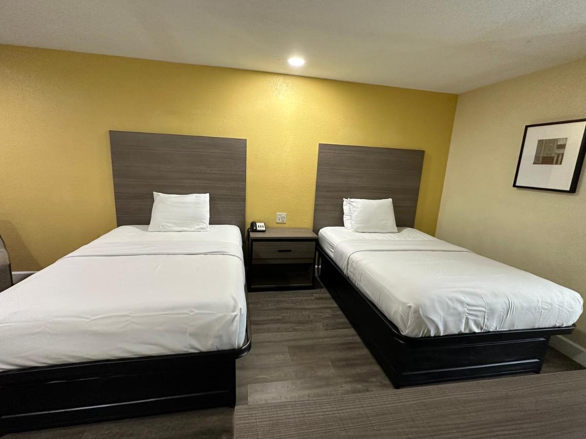 Rodeway Inn & Suites Hwy 290 Nw Houston Exteriér fotografie