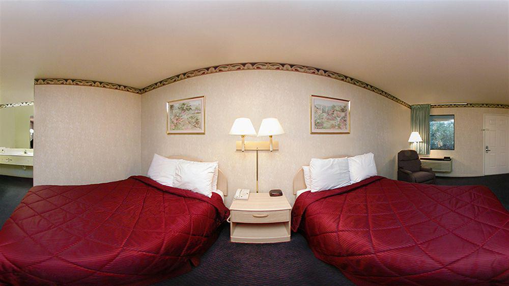 Rodeway Inn & Suites Hwy 290 Nw Houston Exteriér fotografie